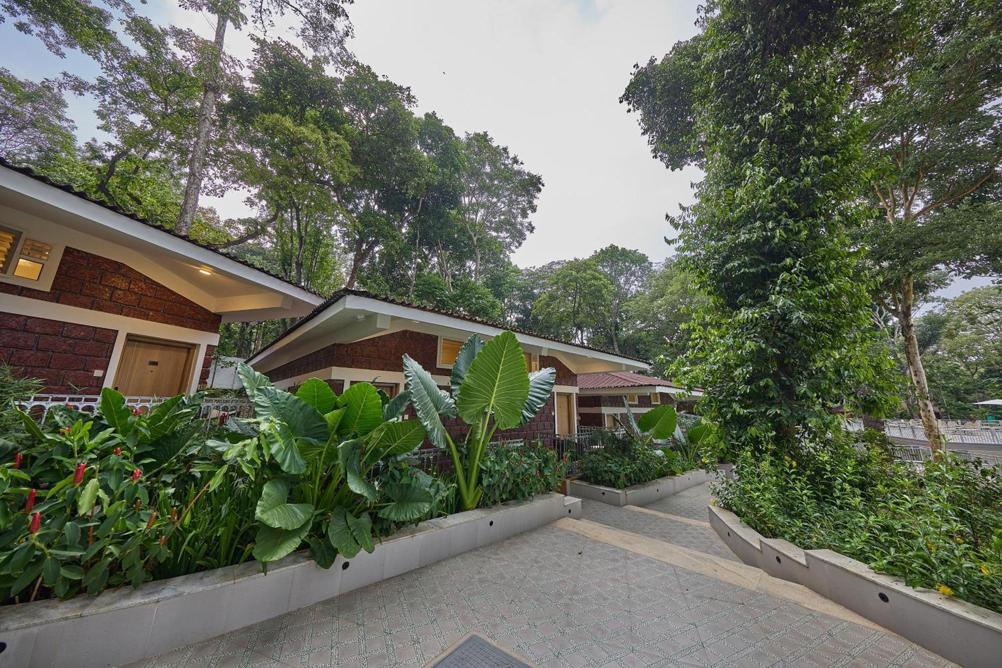 Regenta Resort Sakleshpur Exteriör bild
